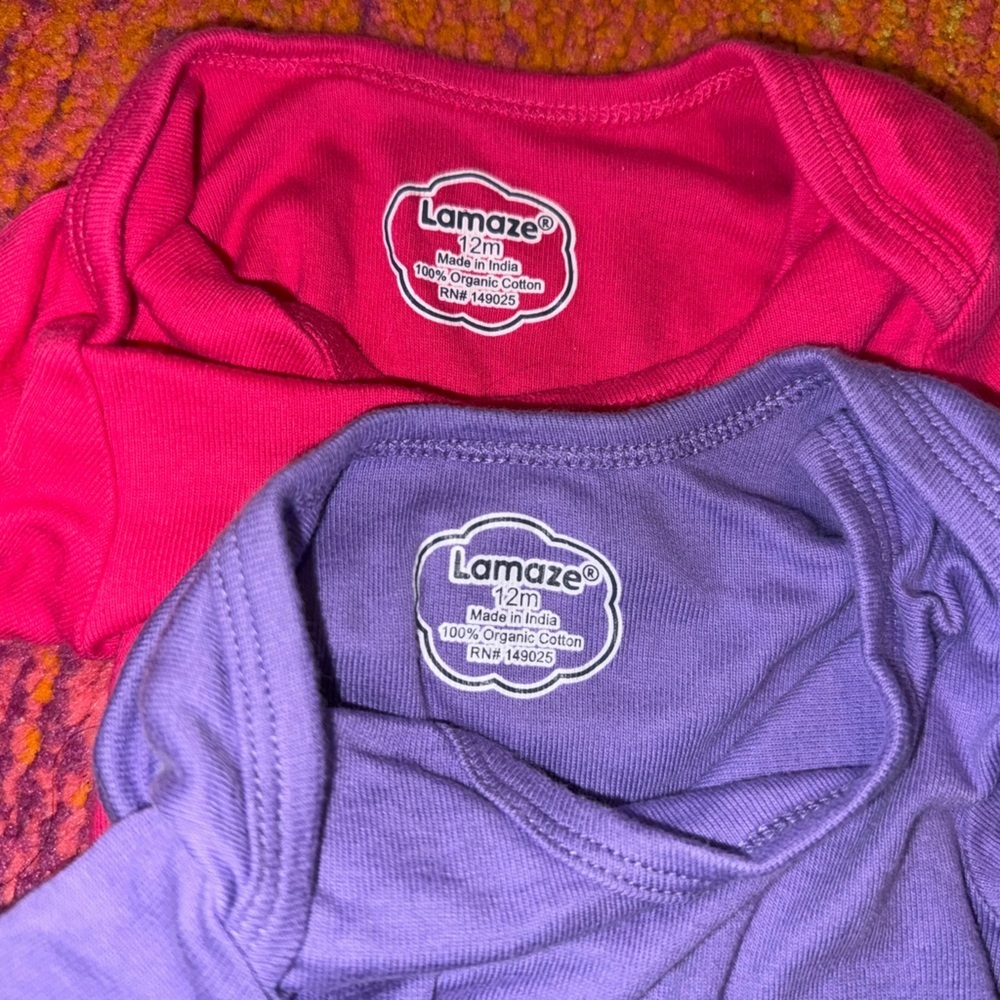 Lamaze ORGANIC cotton onesies 12m - Picture 2 of 3